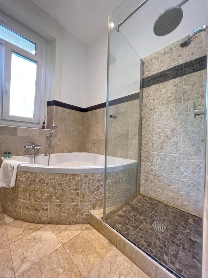 B&B Guest House Du Lac Montreux Bagian luar foto